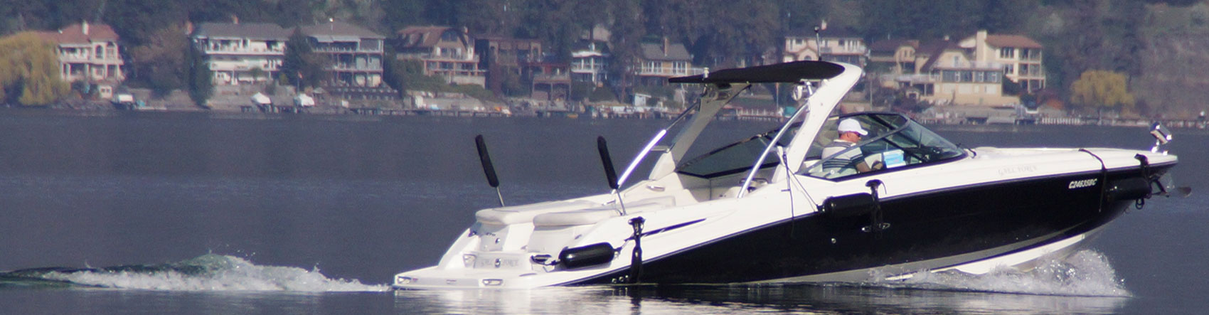www.boattourskelowna.com, Kelowna Water Taxi Cruises, offering enjoyable boat tours on Lake Okanagan.